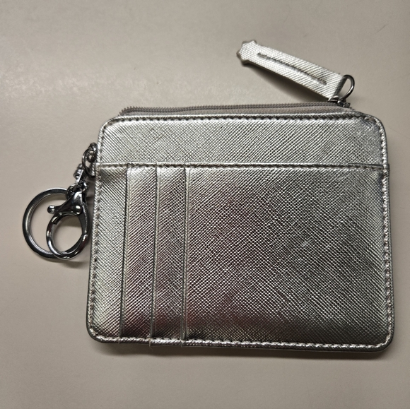 Silver Keychain Wallet - Picture 2 of 2
